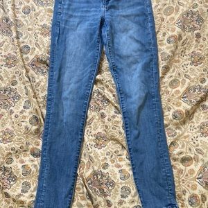 American Eagle skinny jeans, sz 6 long